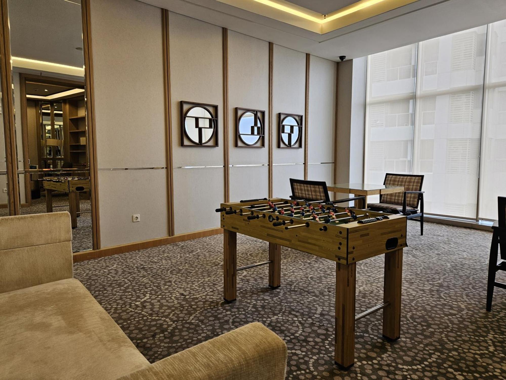 3Br Flat In Taman Anggrek Residence จาการ์ตา ภายนอก รูปภาพ