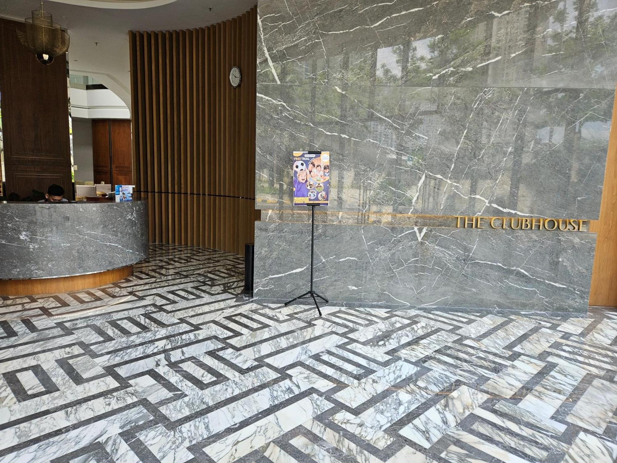 3Br Flat In Taman Anggrek Residence จาการ์ตา ภายนอก รูปภาพ